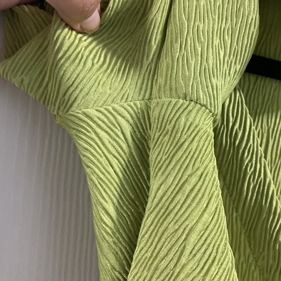 Green SHEIN Collared Long Sleeve Blouse - Picture 6 of 7